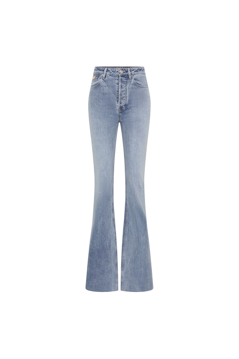 Gisele Flare Jean 1