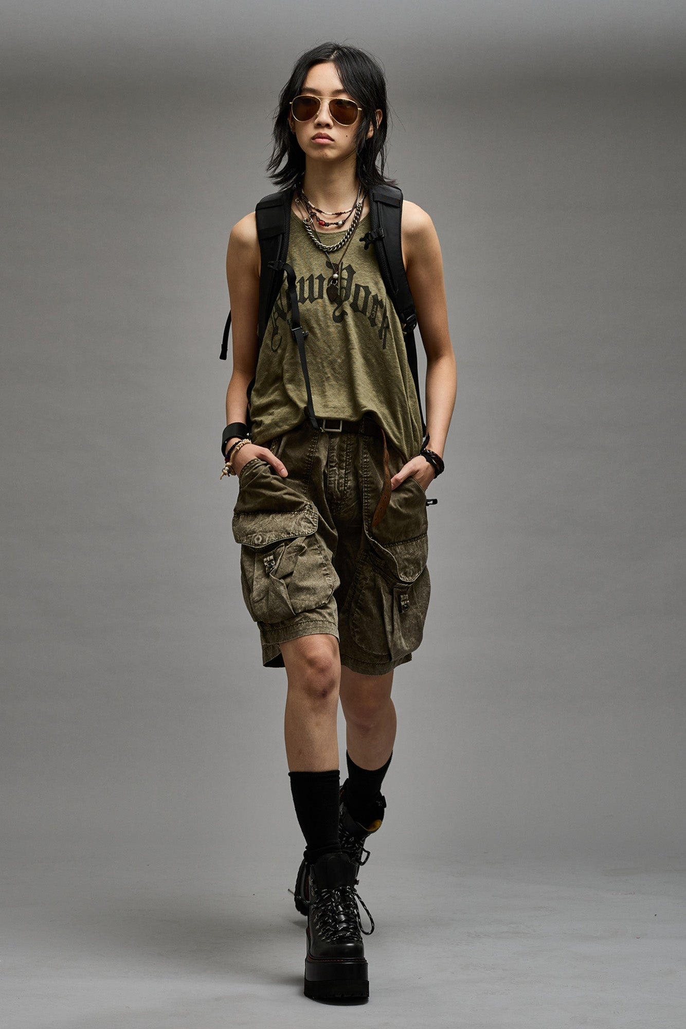 NEW YORK RELAXED TANK - OLIVE - 4