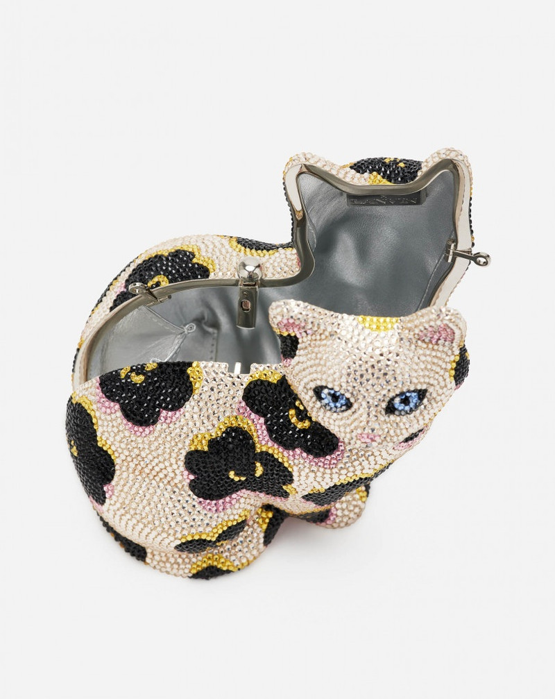 CAT MINAUDIERE X JUDITH LEIBER 5