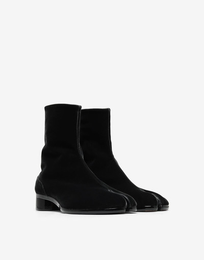 Maison Margiela Tabi velvet ankle boots outlook