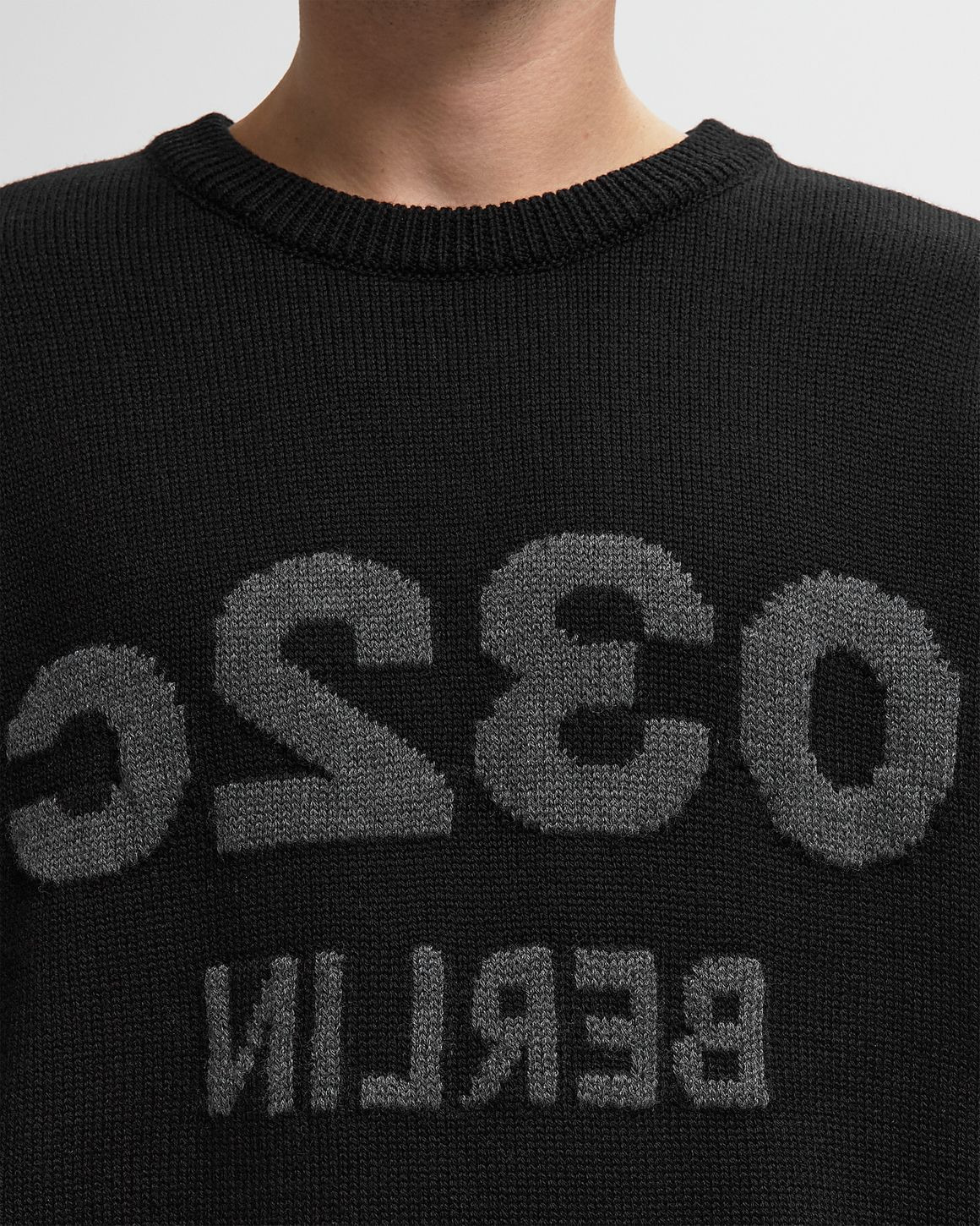 SELFIE SWEATER - 3