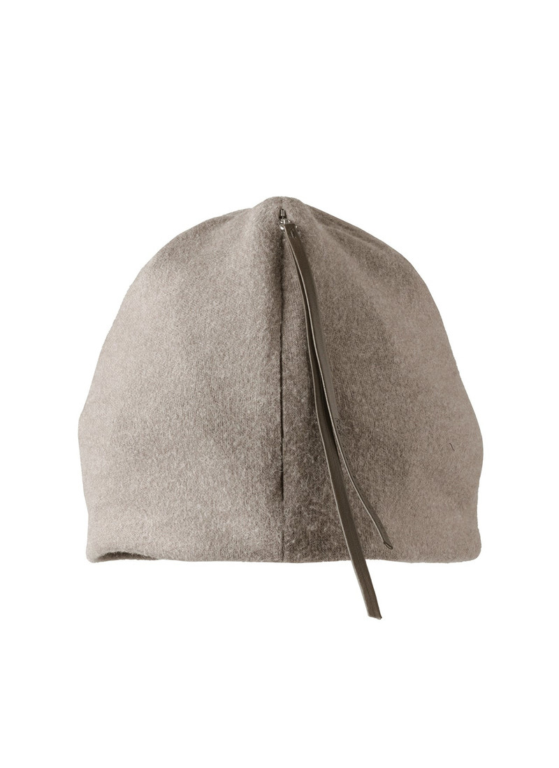 POST ARCHIVE FACTION (PAF) 8.0 BEANIE CENTER (WARM GREY) outlook