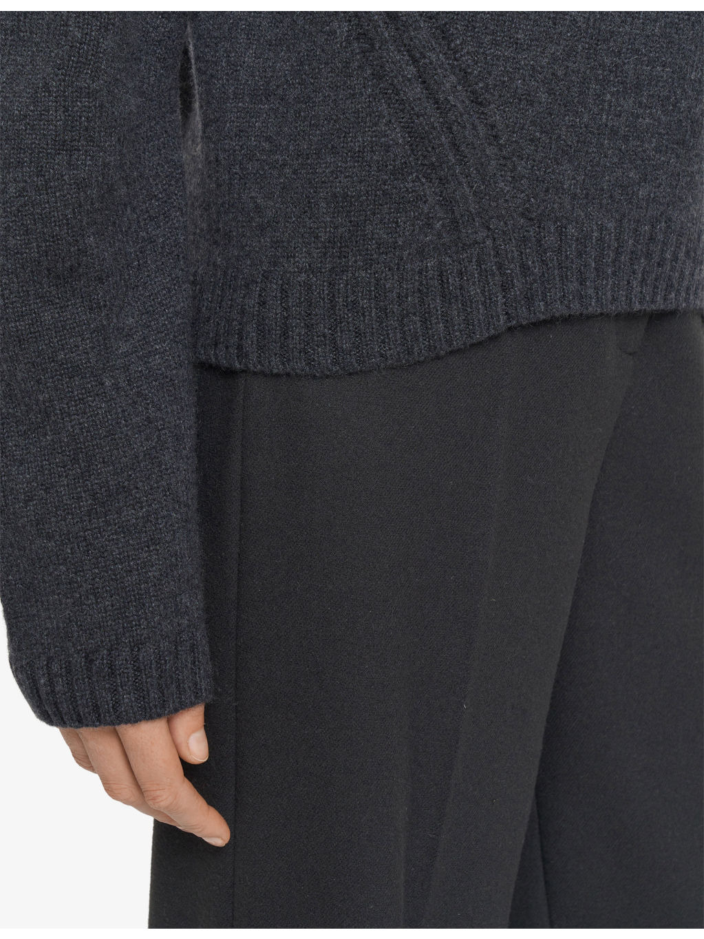 Luxe High-Neck Cashmere Jumper - 6