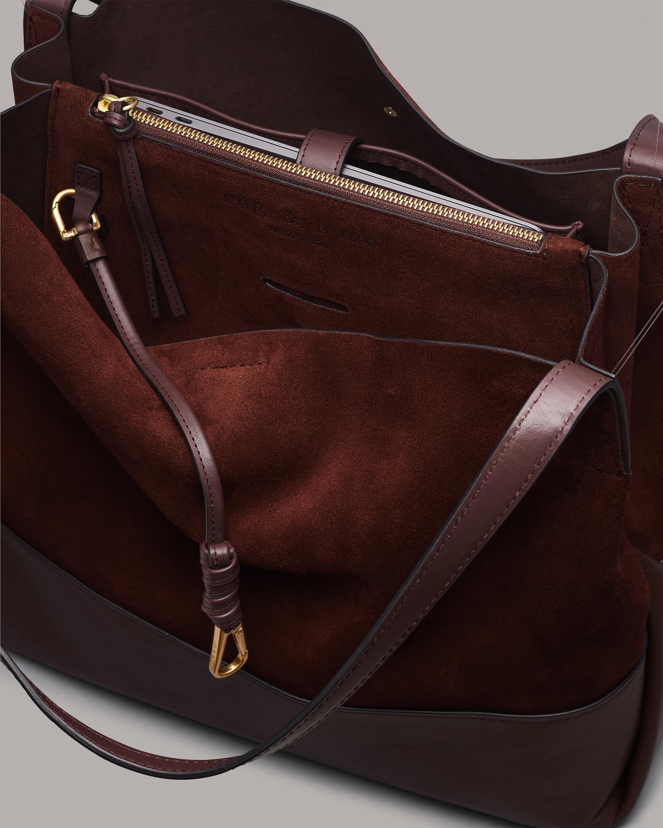 Passenger Tote 2.0 - Suede
Large Tote Bag - 4
