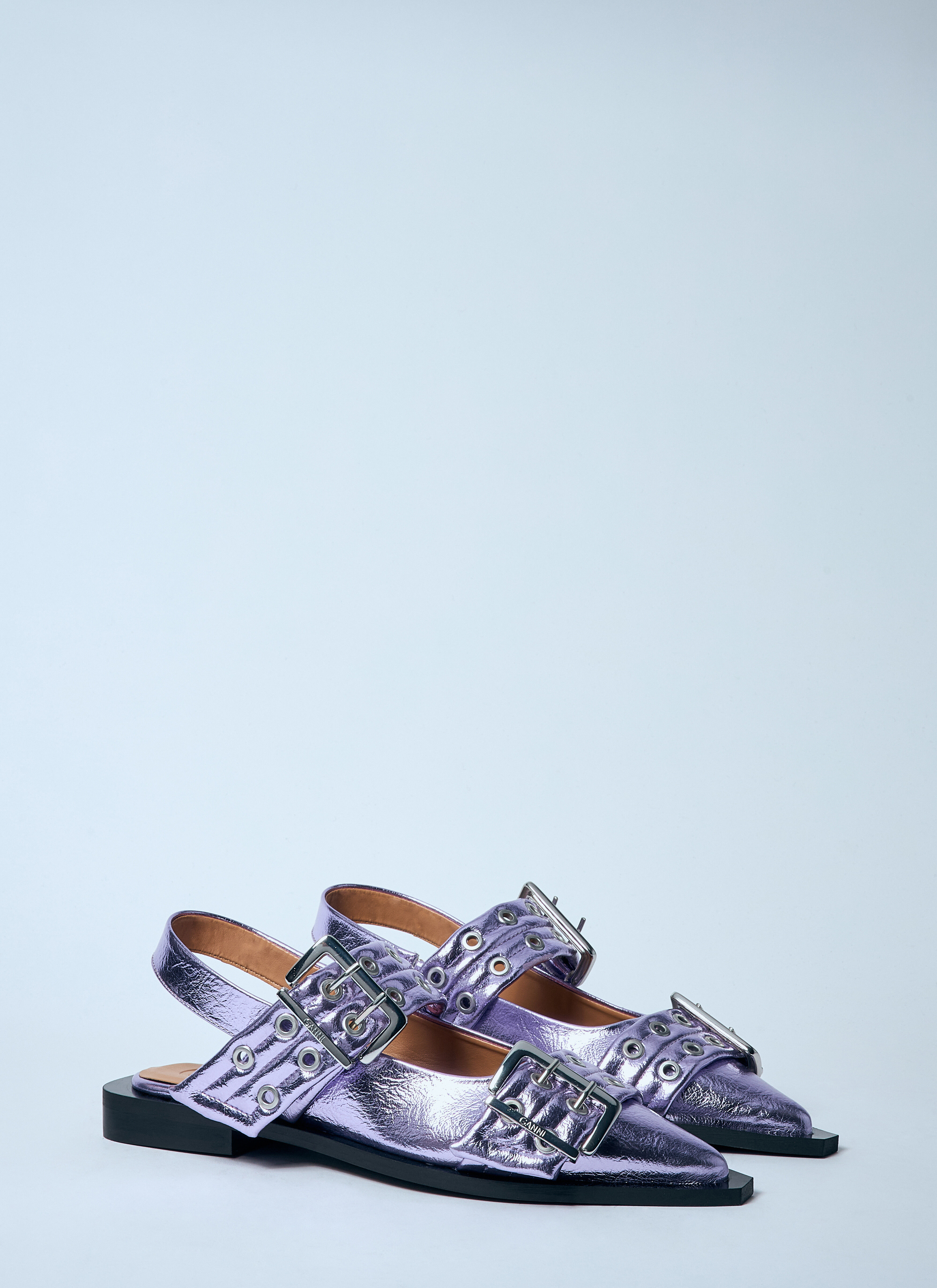 Metallic Feminine Buckle Ballerina Flats - 2