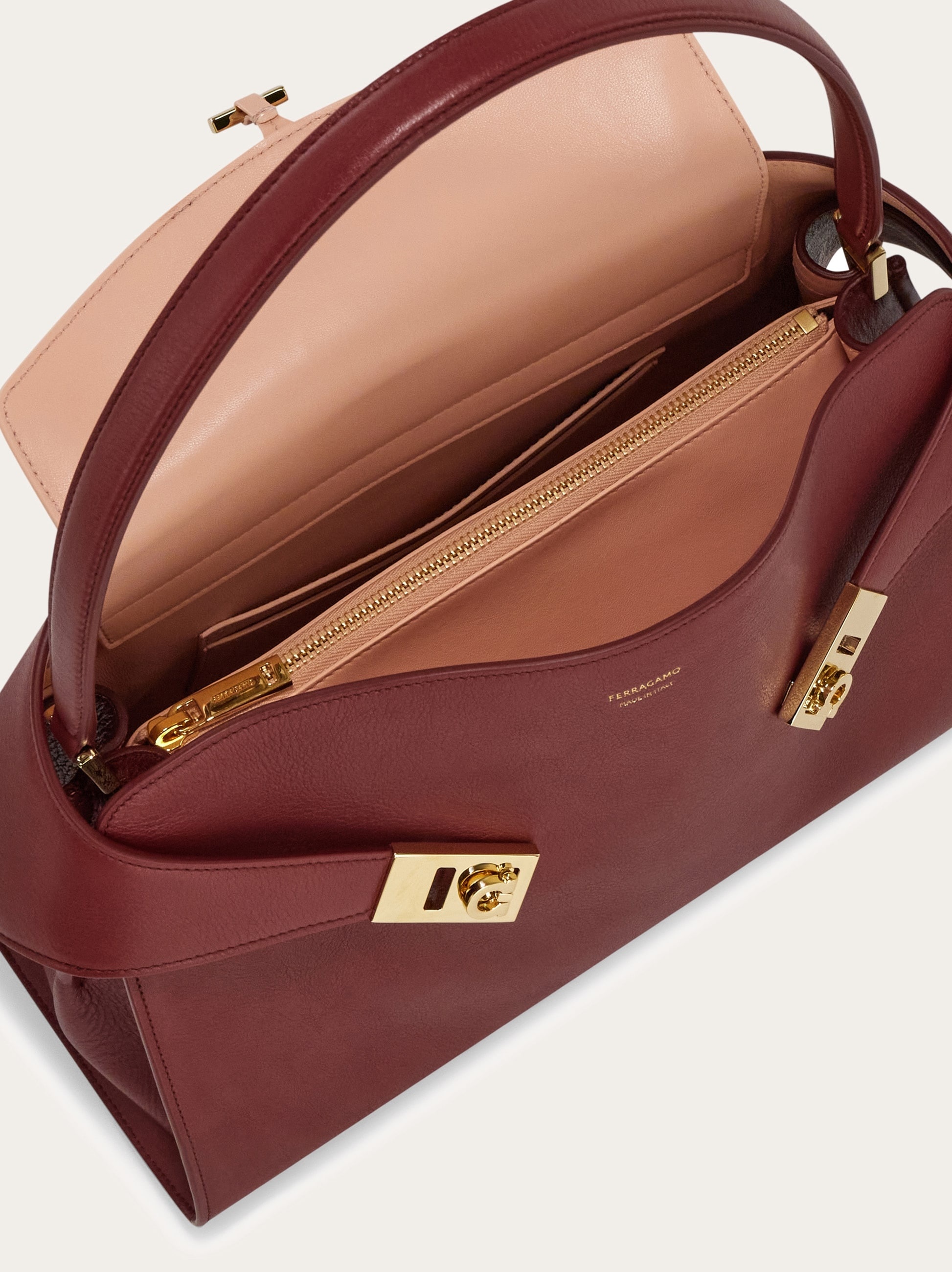 Hug soft bicolor shoulder bag (M) - 6