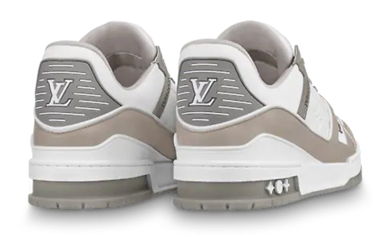 Louis Vuitton ホワイト・グレー LOUIS VUITTON X NIKE AIR FORCE1 ホワイトグレー｜Yahoo!フリマ