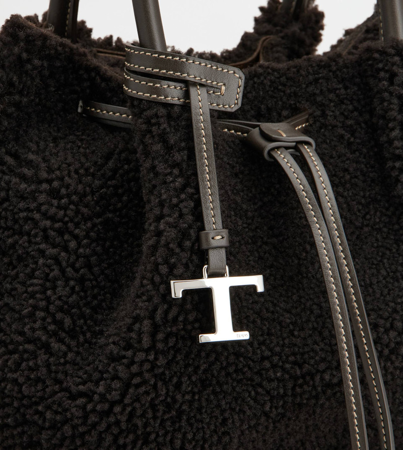 BUCKET BAG IN SHEEPSKIN AND LEATHER SMALL - BROWN 4