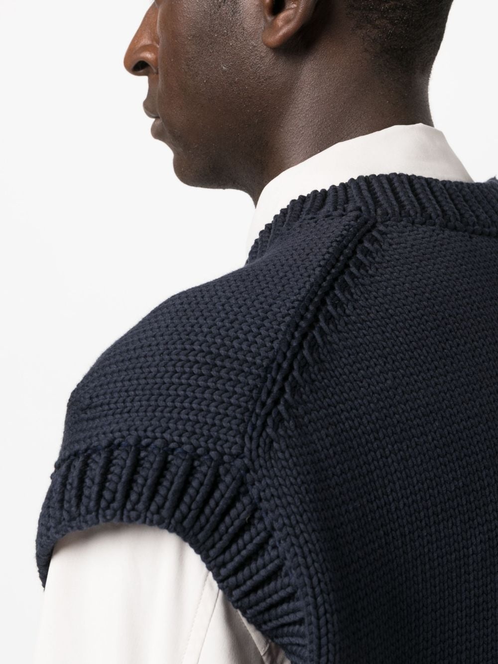 V-neck cotton-blend knitted vest - 5