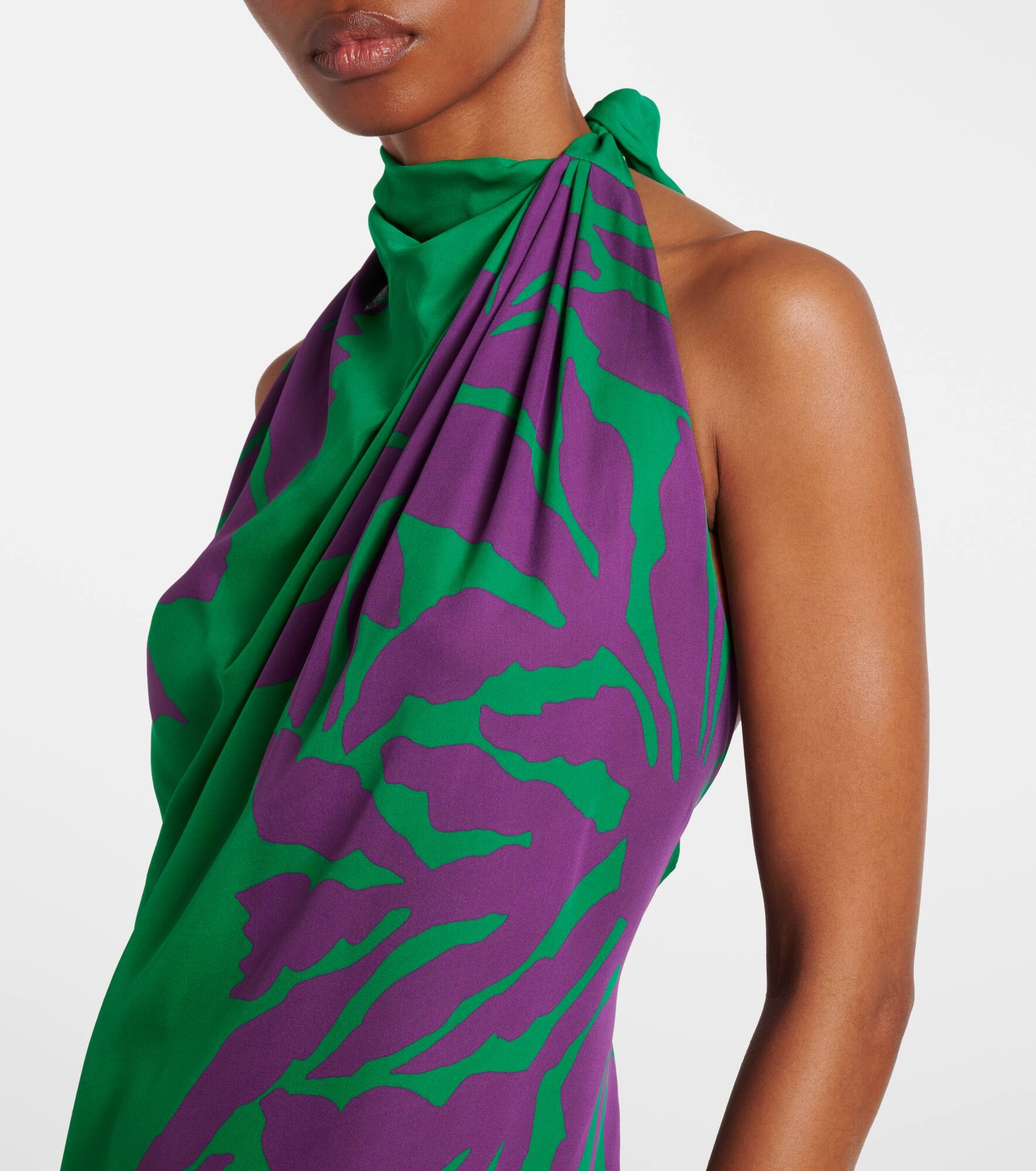 Halterneck printed silk gown - 4