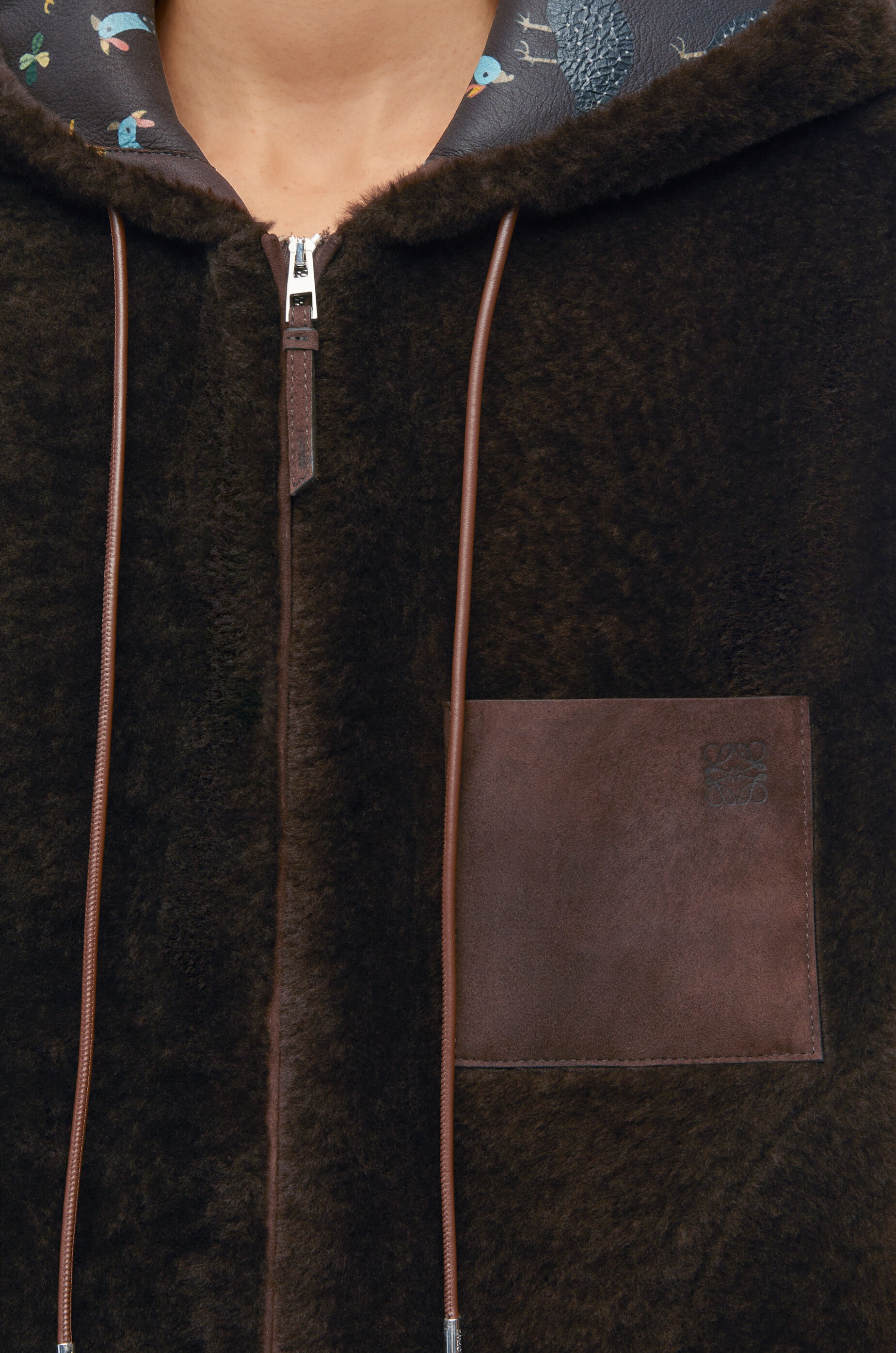 Hooded jacket in shearling - 5
