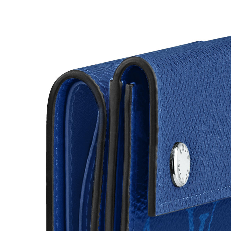 Louis Vuitton Discovery Compact Wallet outlook