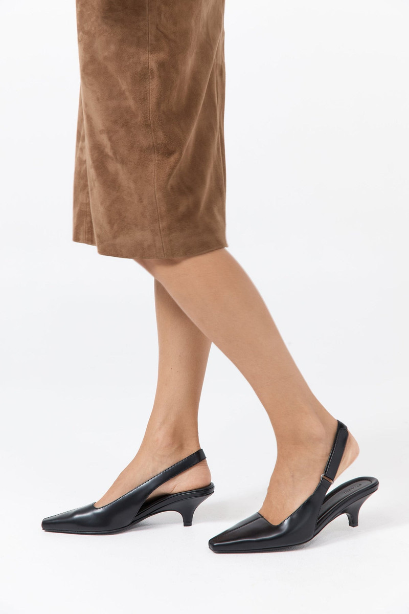 ST. AGNI Utility Sling Back Heel - Black outlook