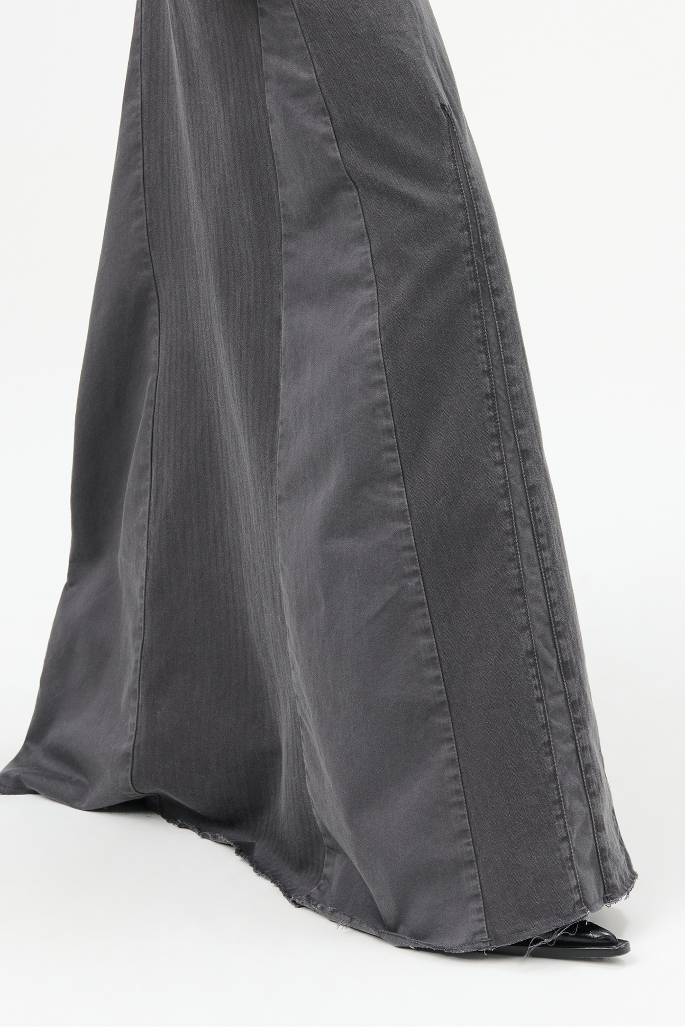 Rebel Skirt Ash Black Herringbone - 7