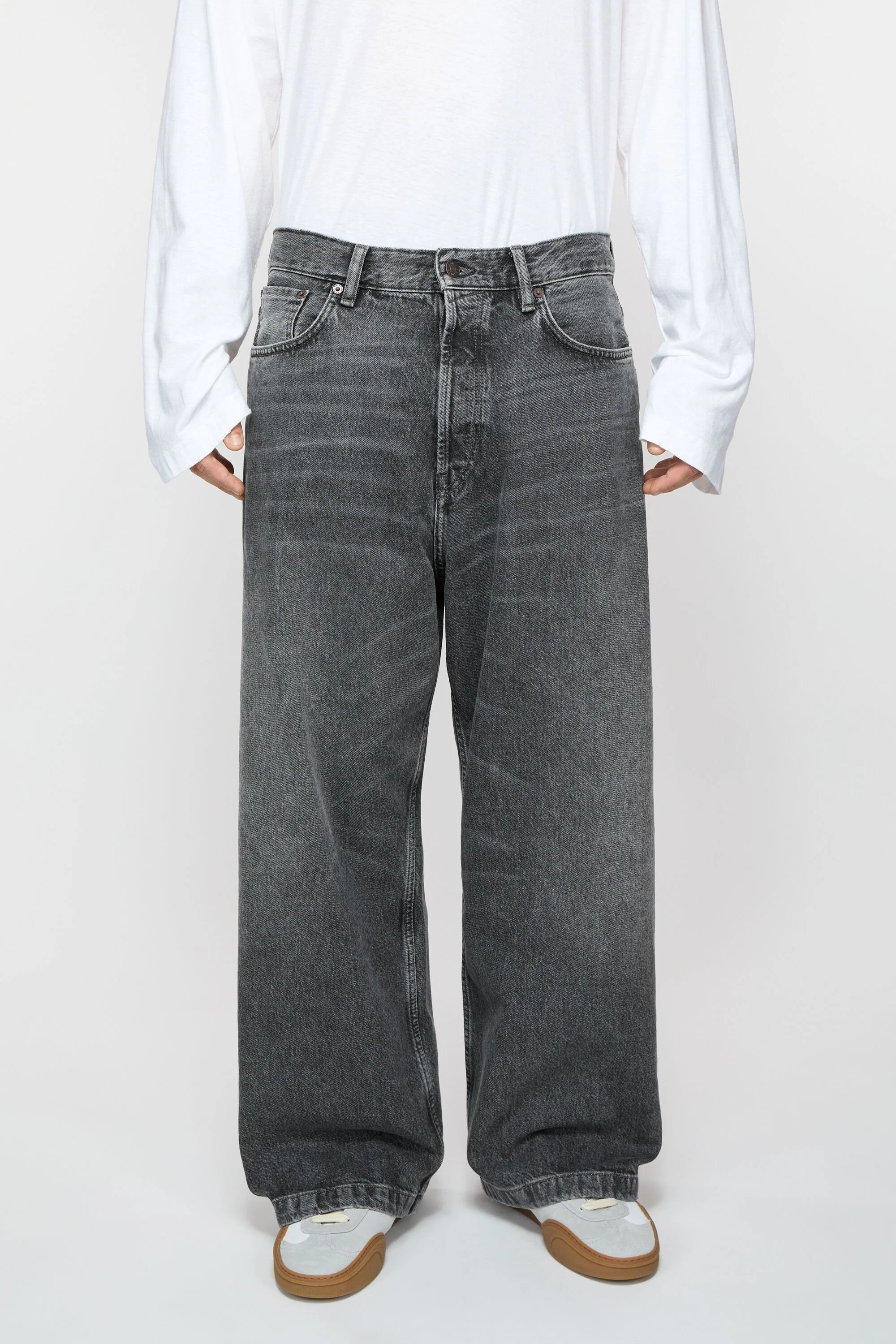 パンツ ACNE STUDIOS 1989 loose fit jeans Acne Studios Loose fit jeans - 1989 - Black | REVERSIBLE