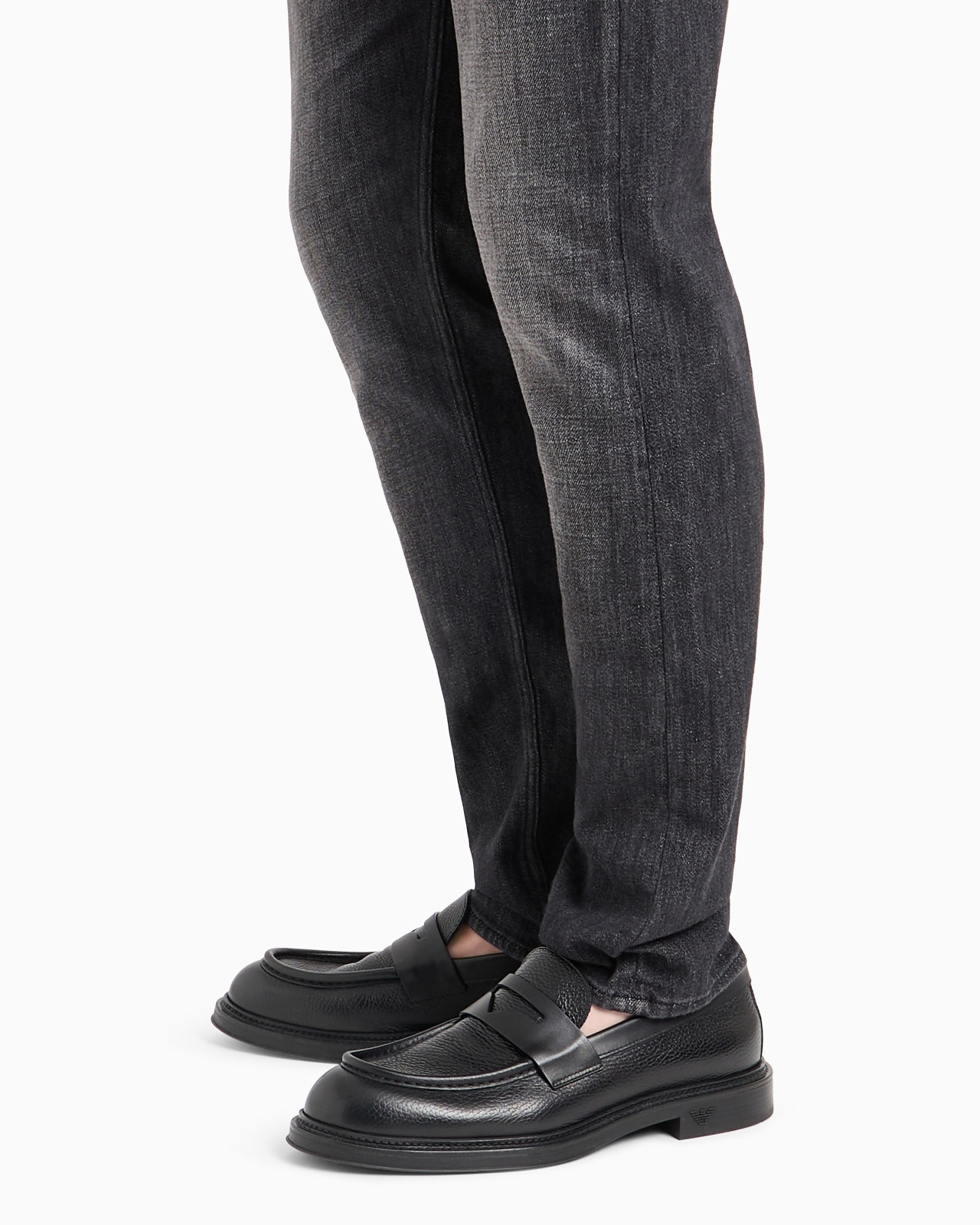 J75 Slim-fit, rinse-washed stretch denim jeans - 5