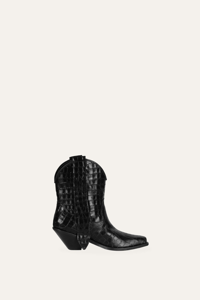 Footsteps In The Sand Boots in Black Crocco 1
