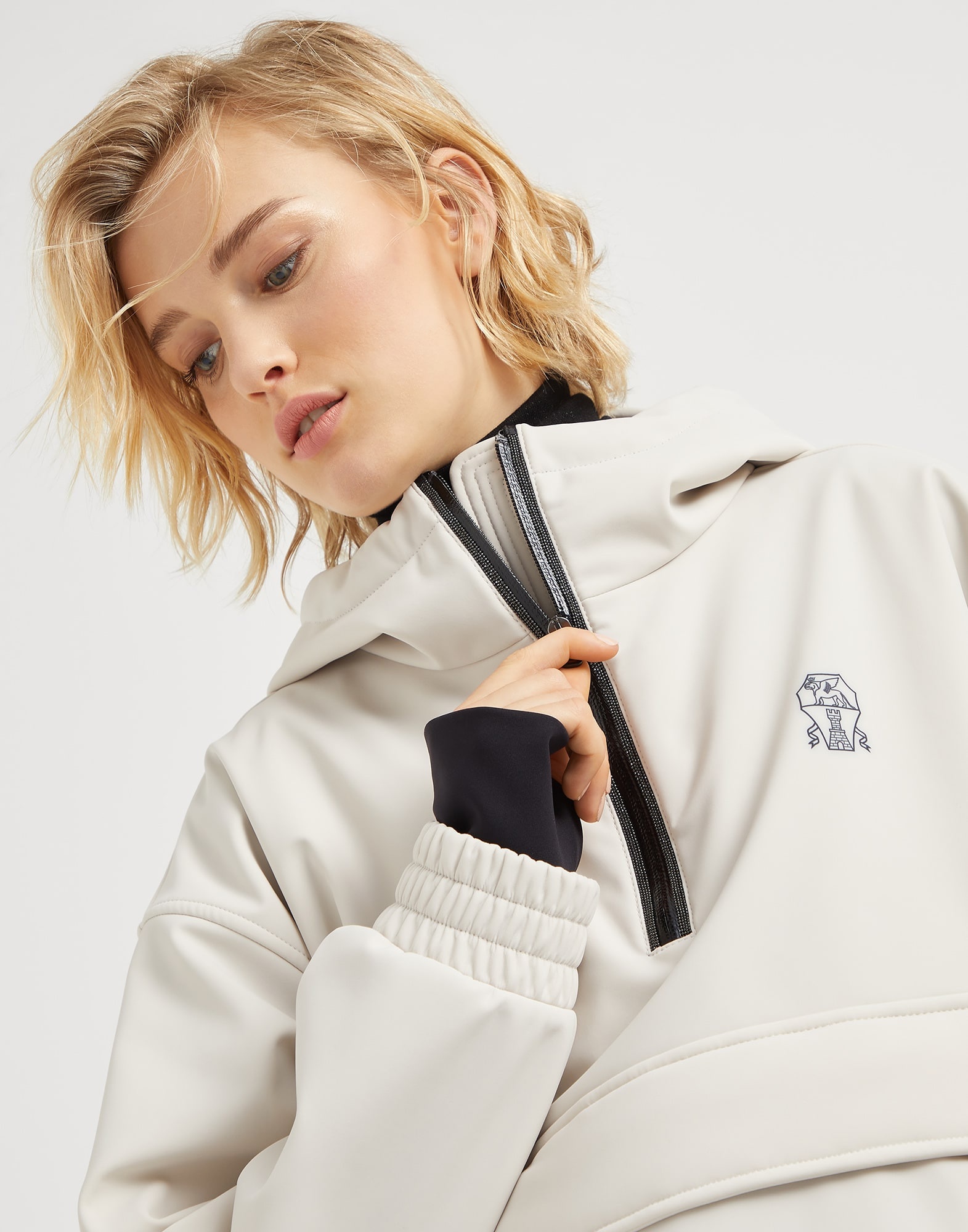 Bonded techno fabric hooded mountain jacket with Thermore® padding and precious half zip - 3