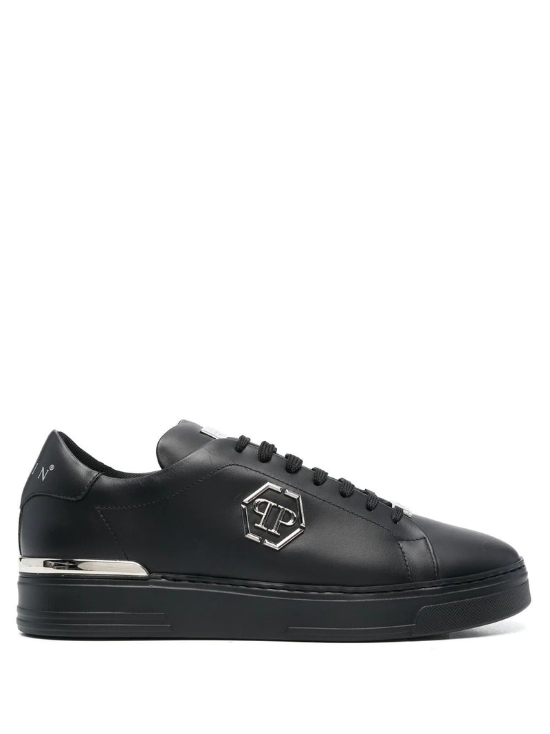 Hexagon low-top leather sneakers 1
