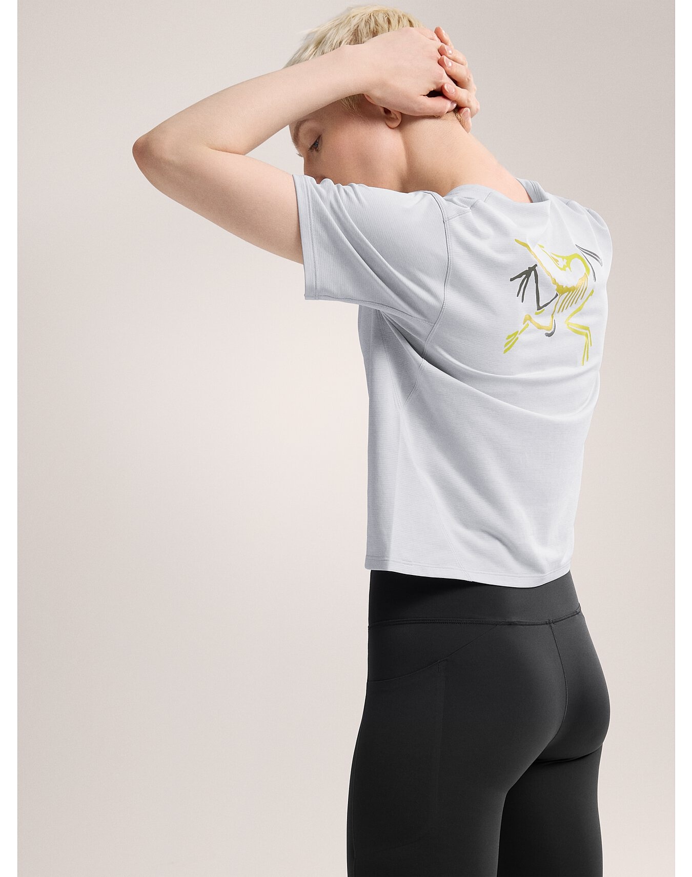Taema Crop Logo T-Shirt - 5