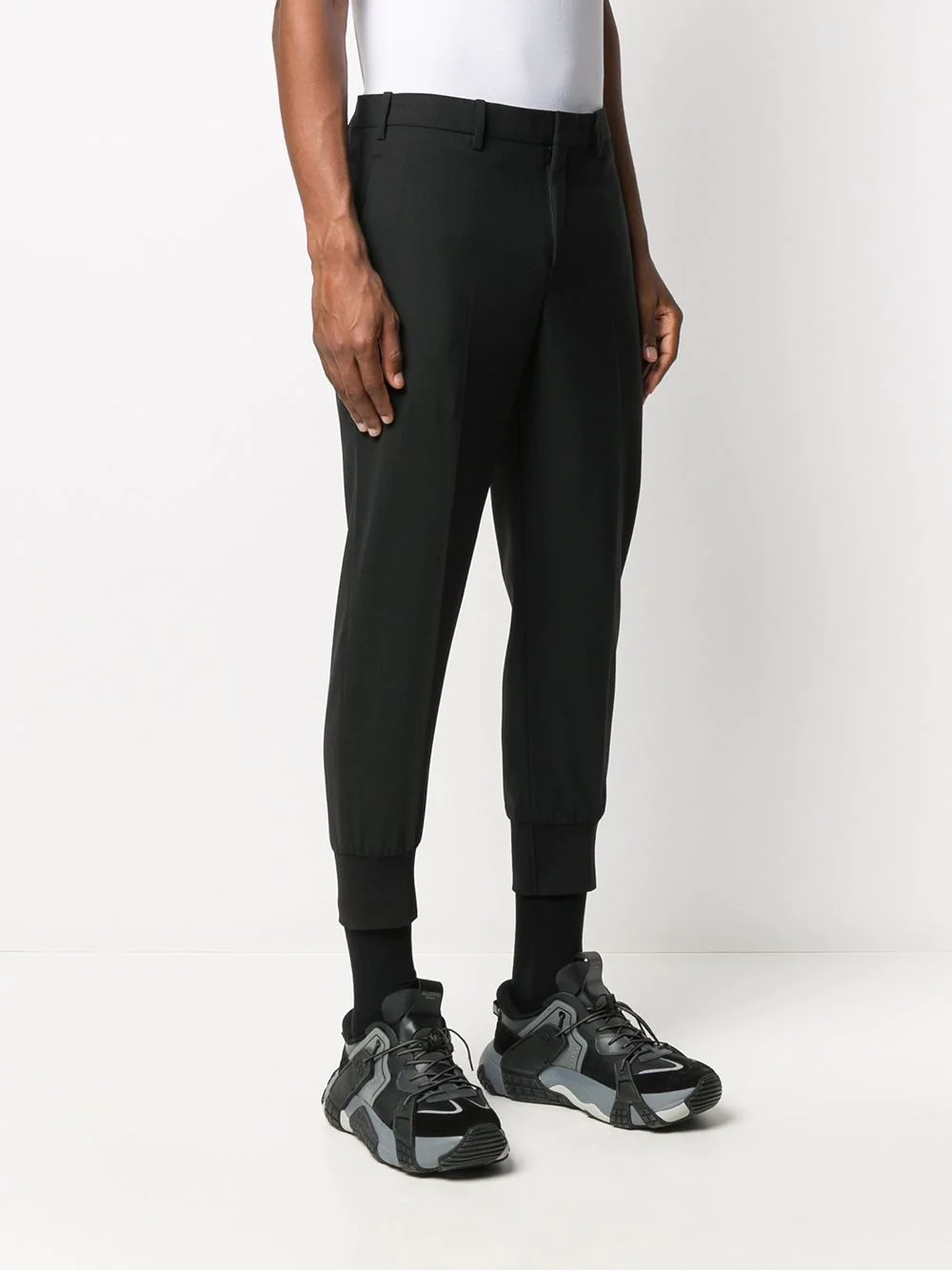 elasticated-ankle tapered trousers - 3