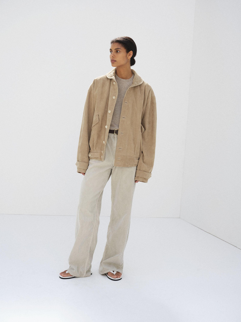AURALEE SILKY GRAIN SUEDE BLOUSON outlook