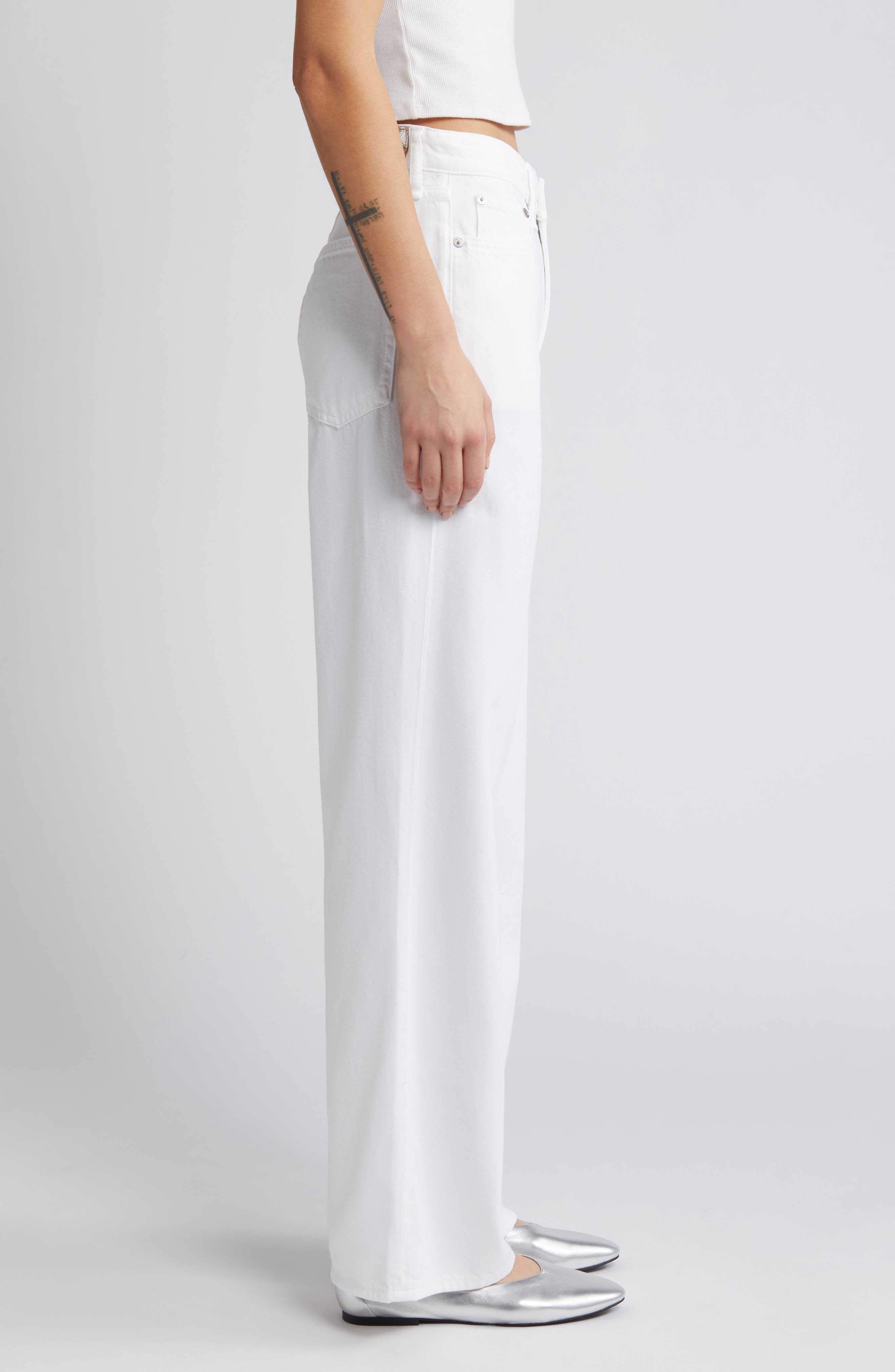 Featherweight Logan Mid Rise Wide Leg Jeans - 3
