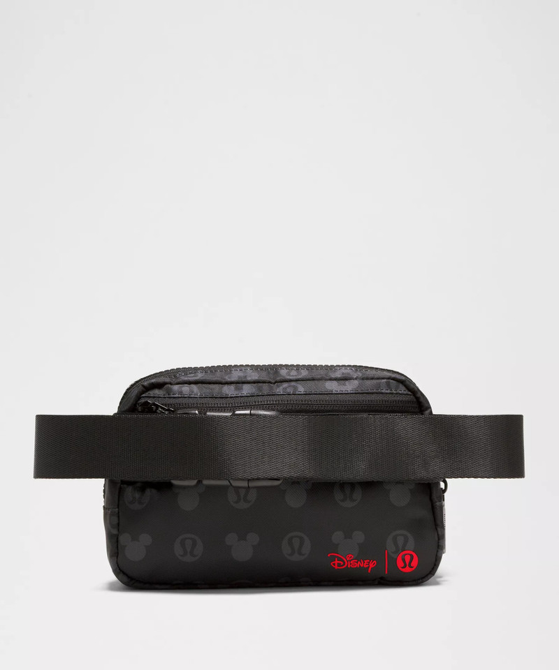 Disney x lululemon *Everywhere Belt Bag 1L Mickey and Logo Print 3