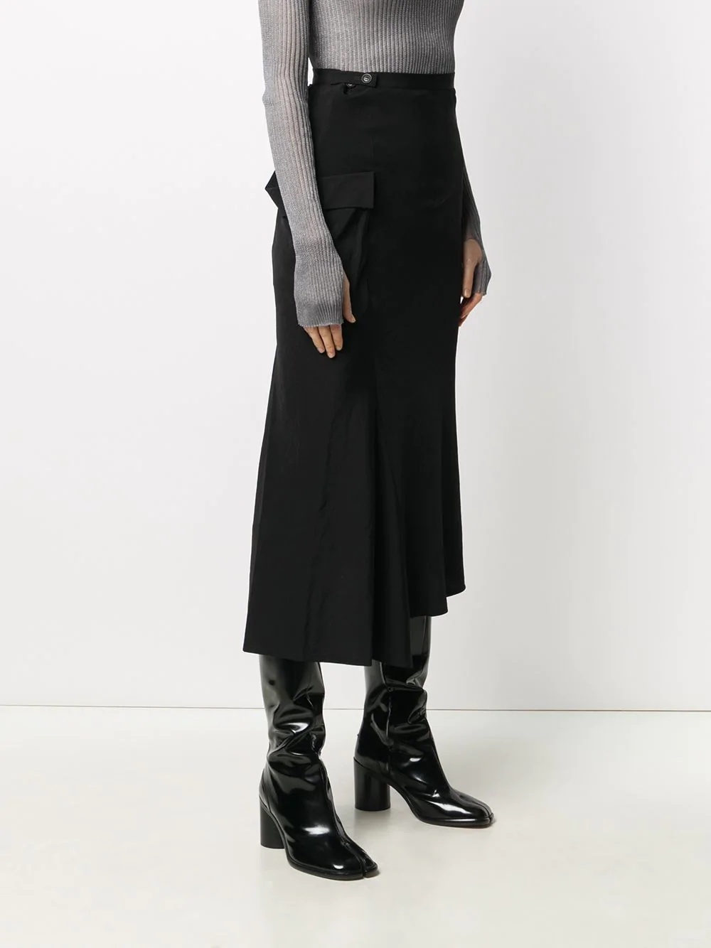 asymmetric skirt with patch pocket - 3