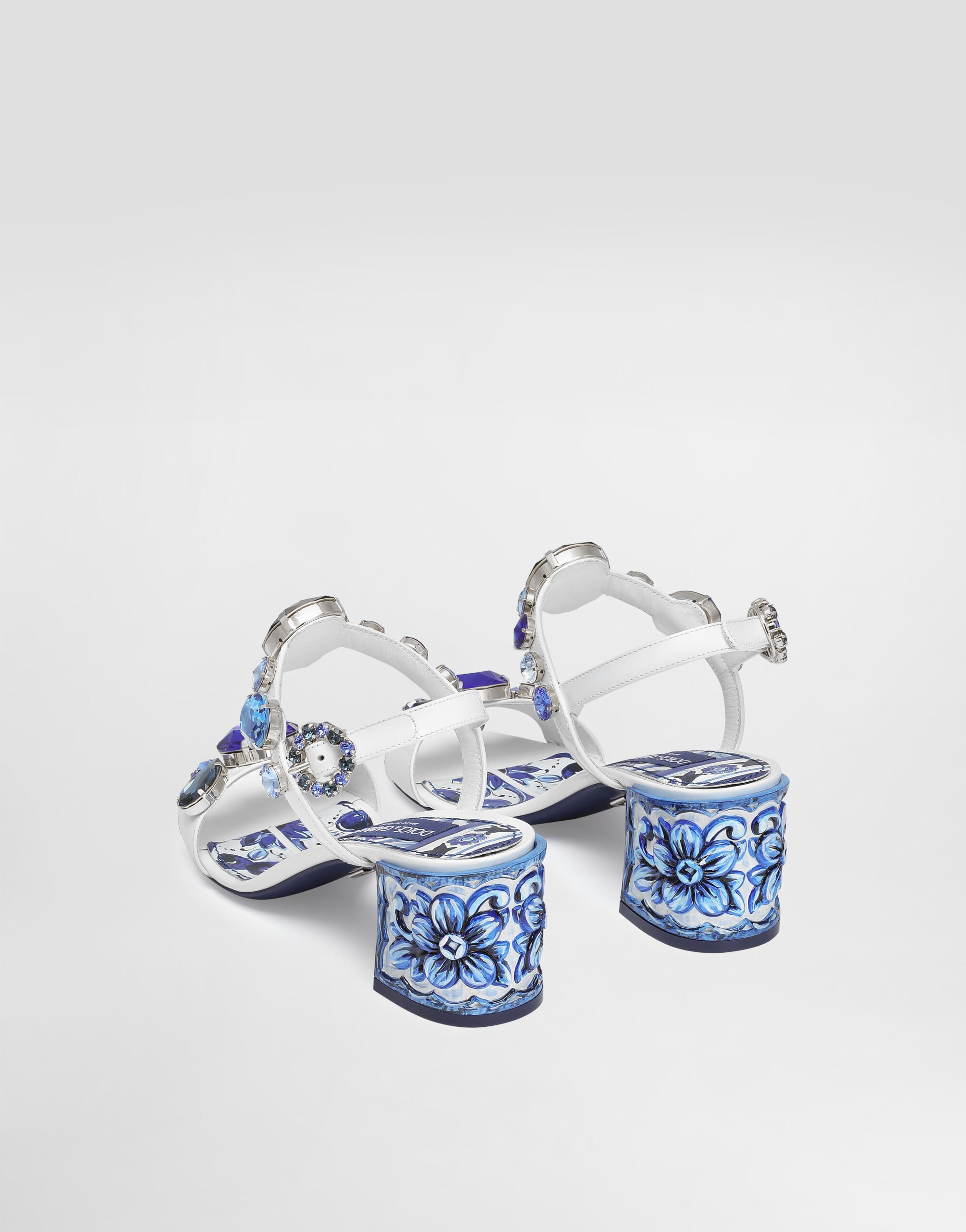 Patent leather sandal with jewel embroidery - 3