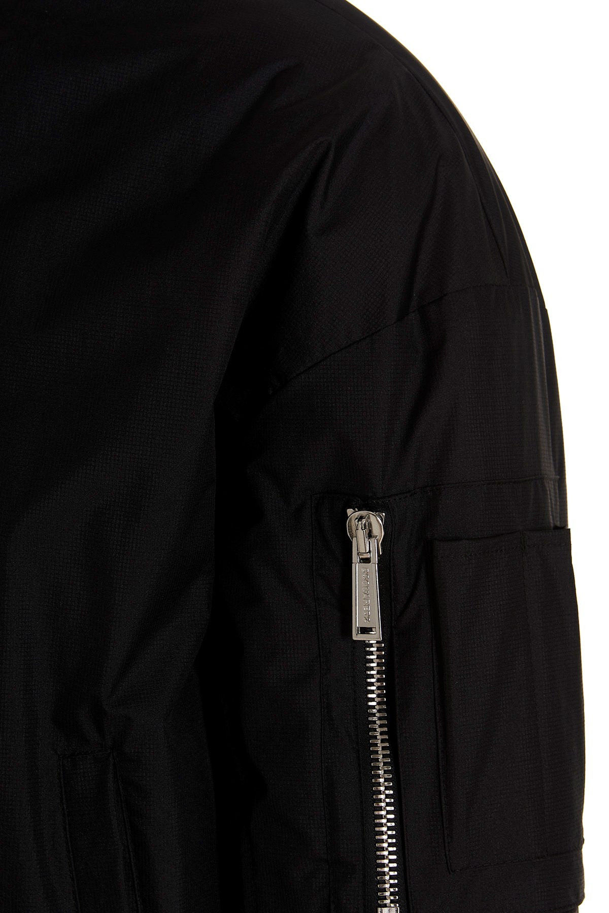 'D2 On The Wave' bomber - 5