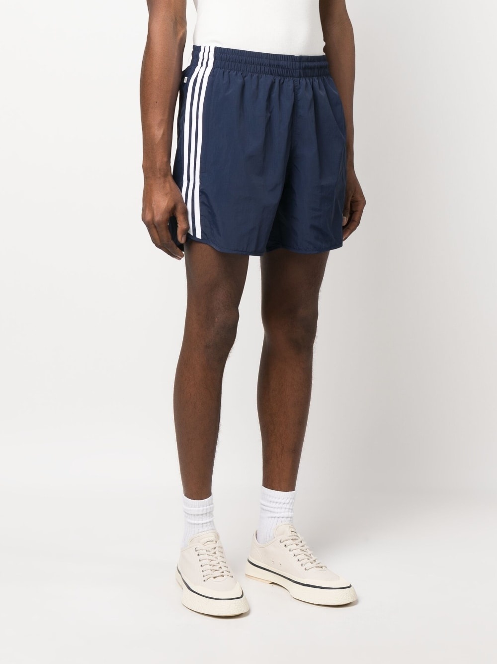 front embroidered-logo shorts - 3