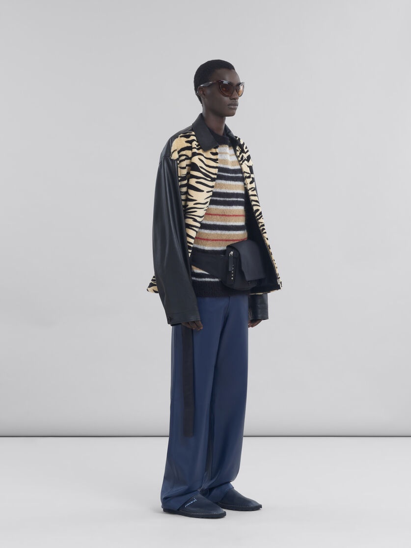 BLACK LEATHER AND TIGER PRINT SHEARLING JACKET - 6