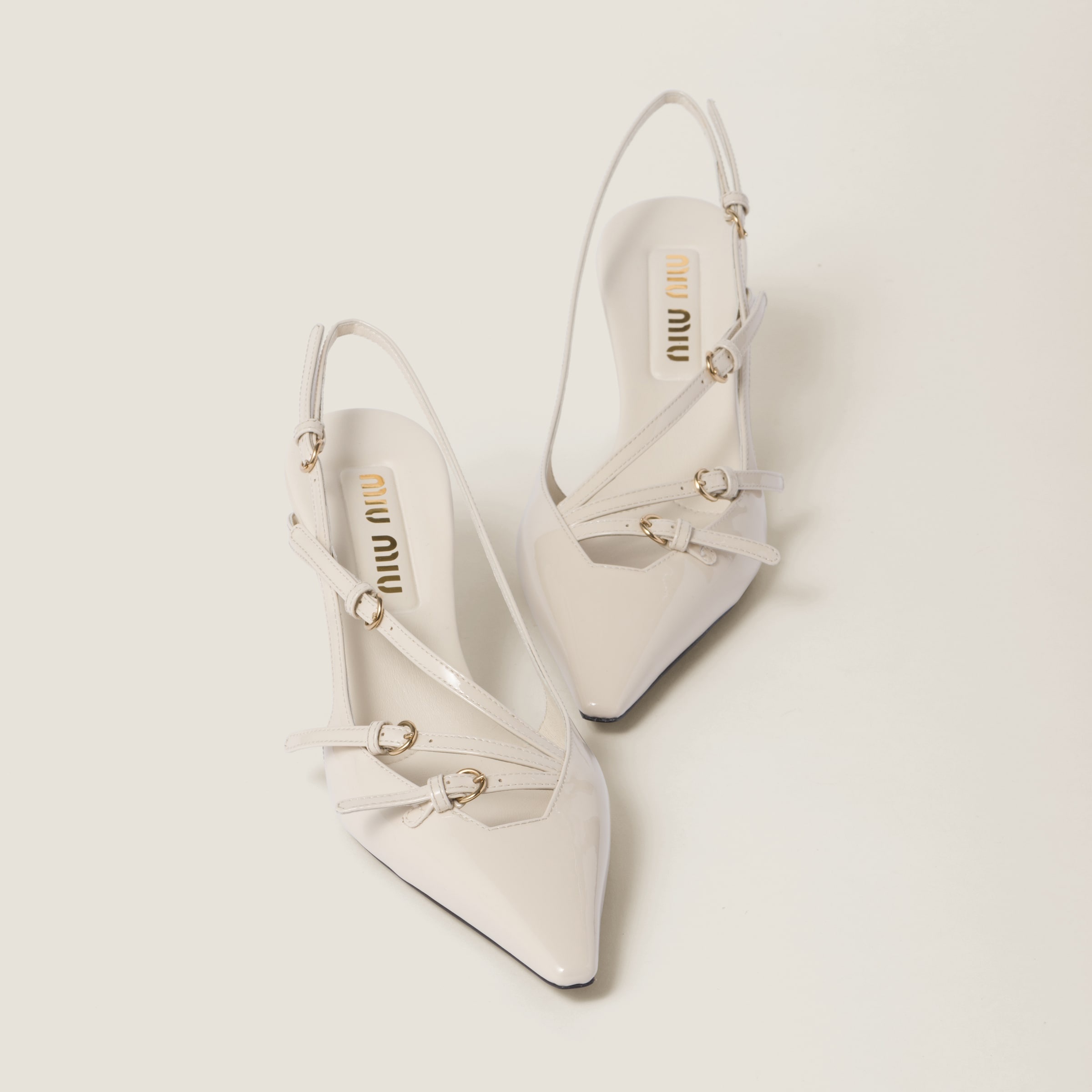 Patent leather slingbacks with buckles - 4