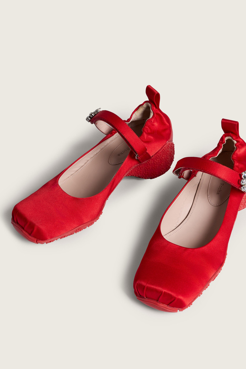 Simone Rocha Embellished Ballet Runner outlook