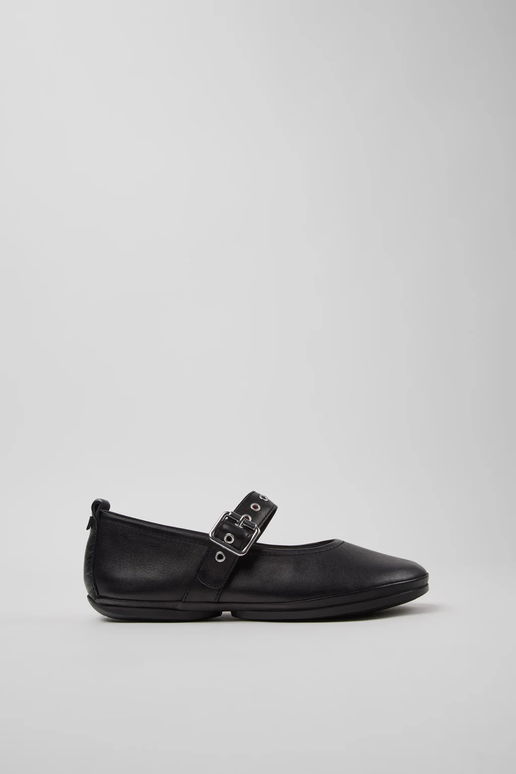 Right Nina Black Leather Ballerinas for Women. - 1