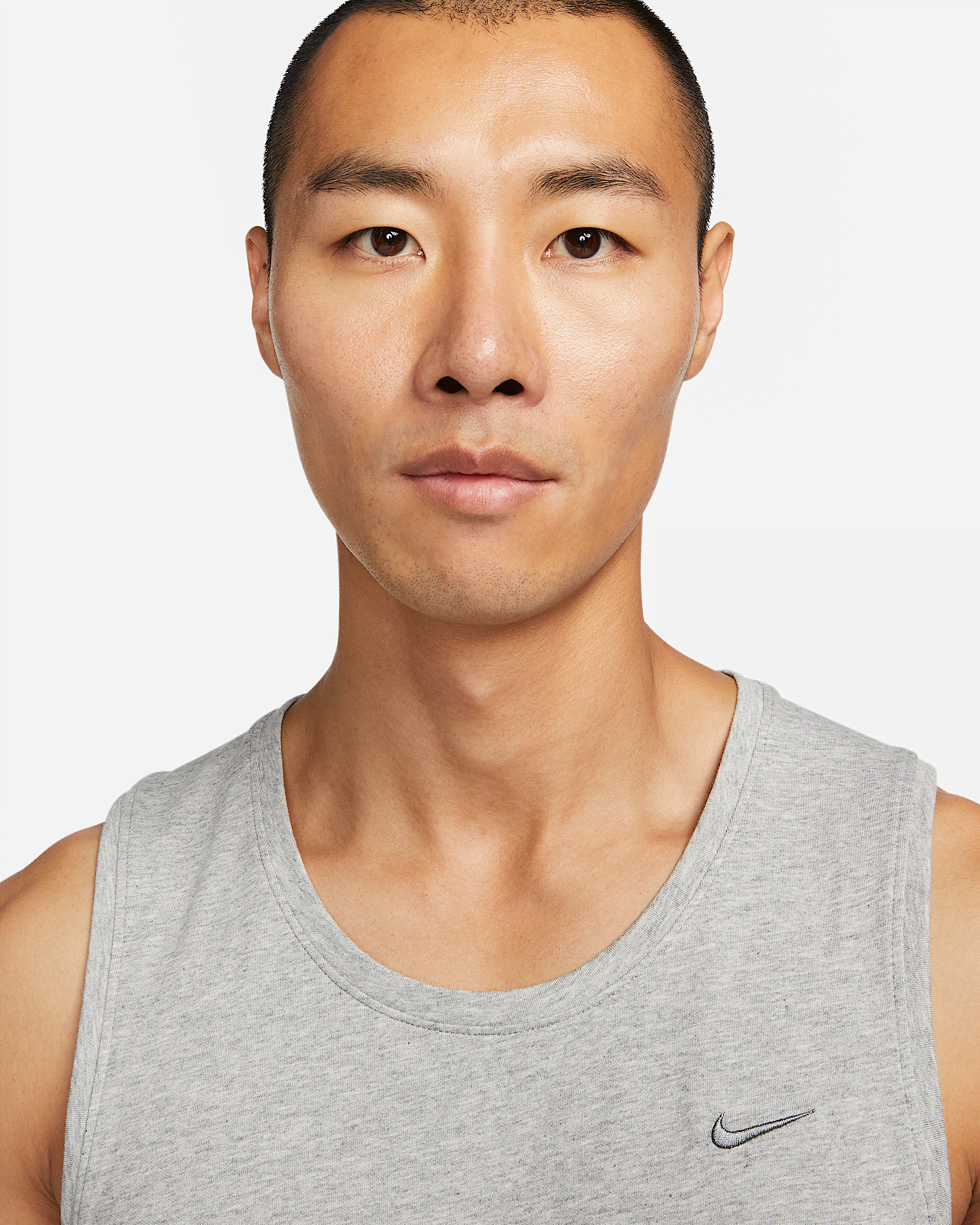 Nike Primary Men's Dri-FIT Versatile Tank - 3