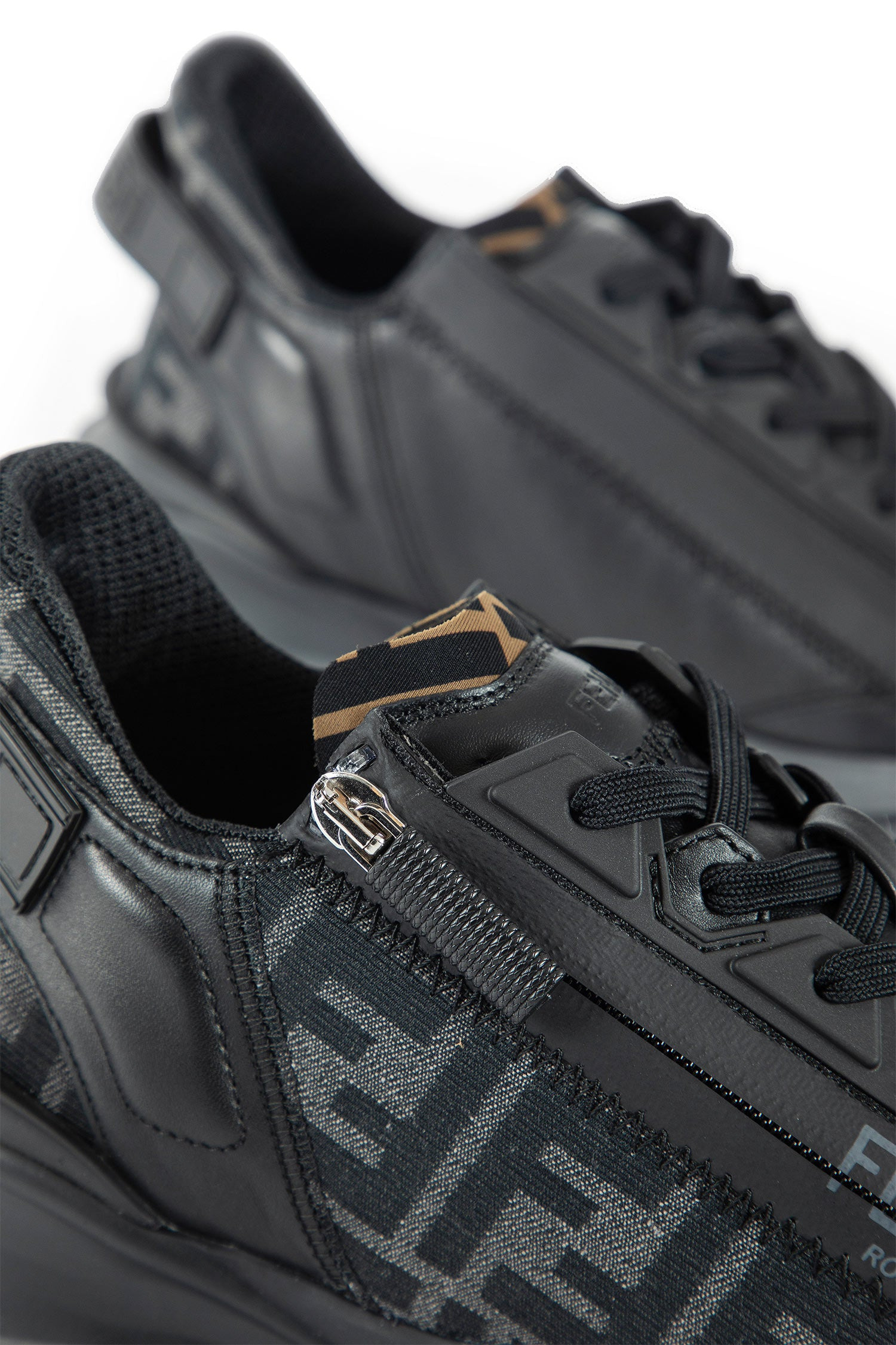 FENDI MAN BLACK SNEAKERS - 7