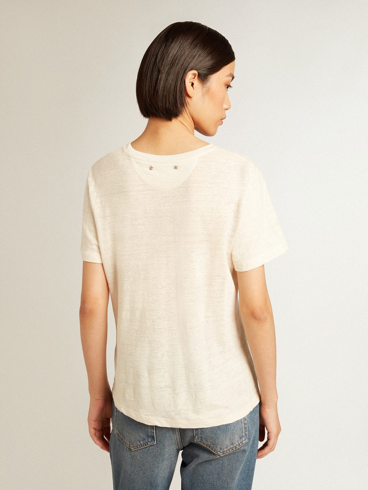Women’s cotton T-shirt in aged white with embroidered pocket - 4
