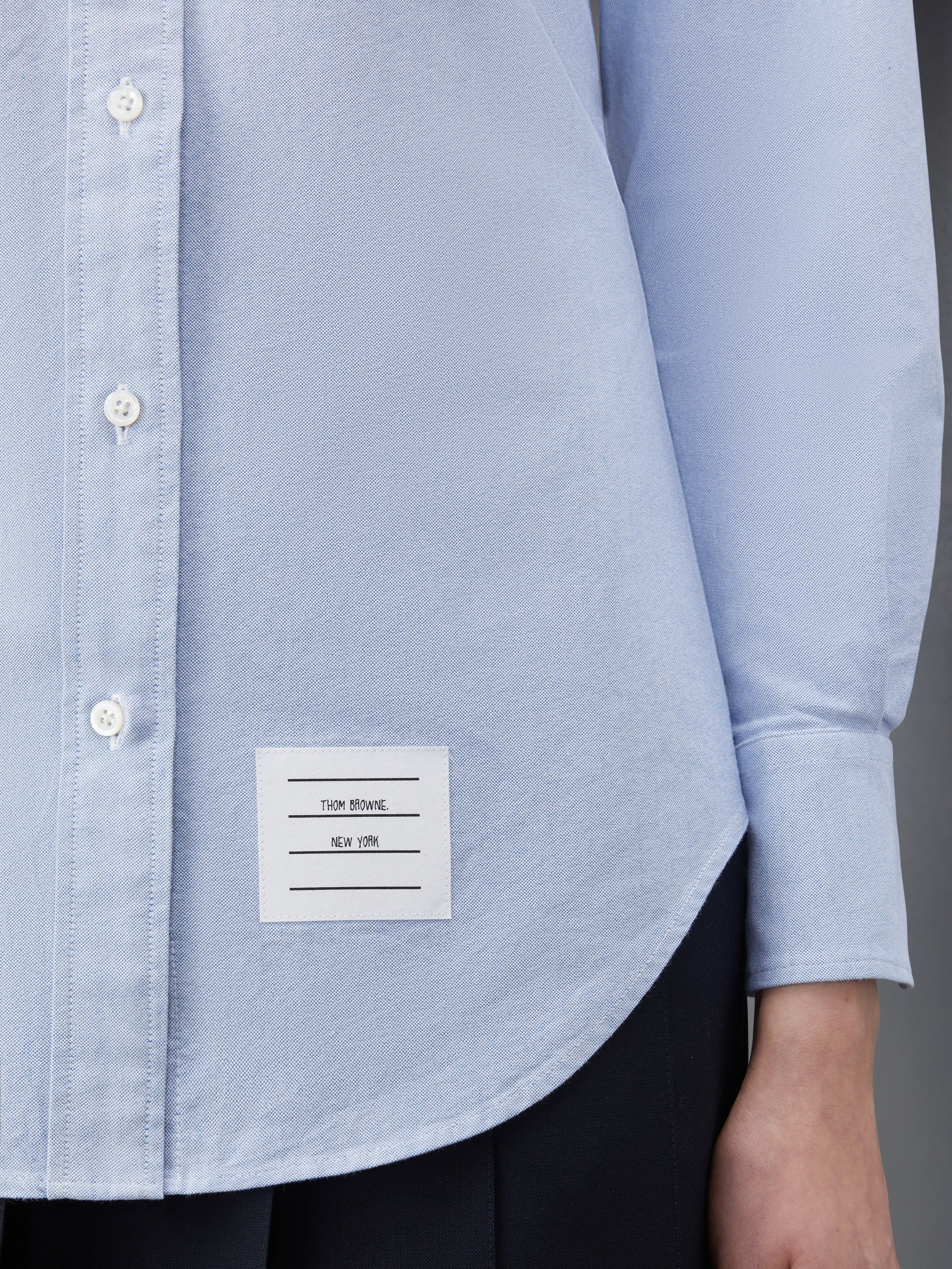CLASSIC ROUND COLLAR SHIRT W/ RWB GROSGRAIN ARMBANDS IN OXFORD - 6
