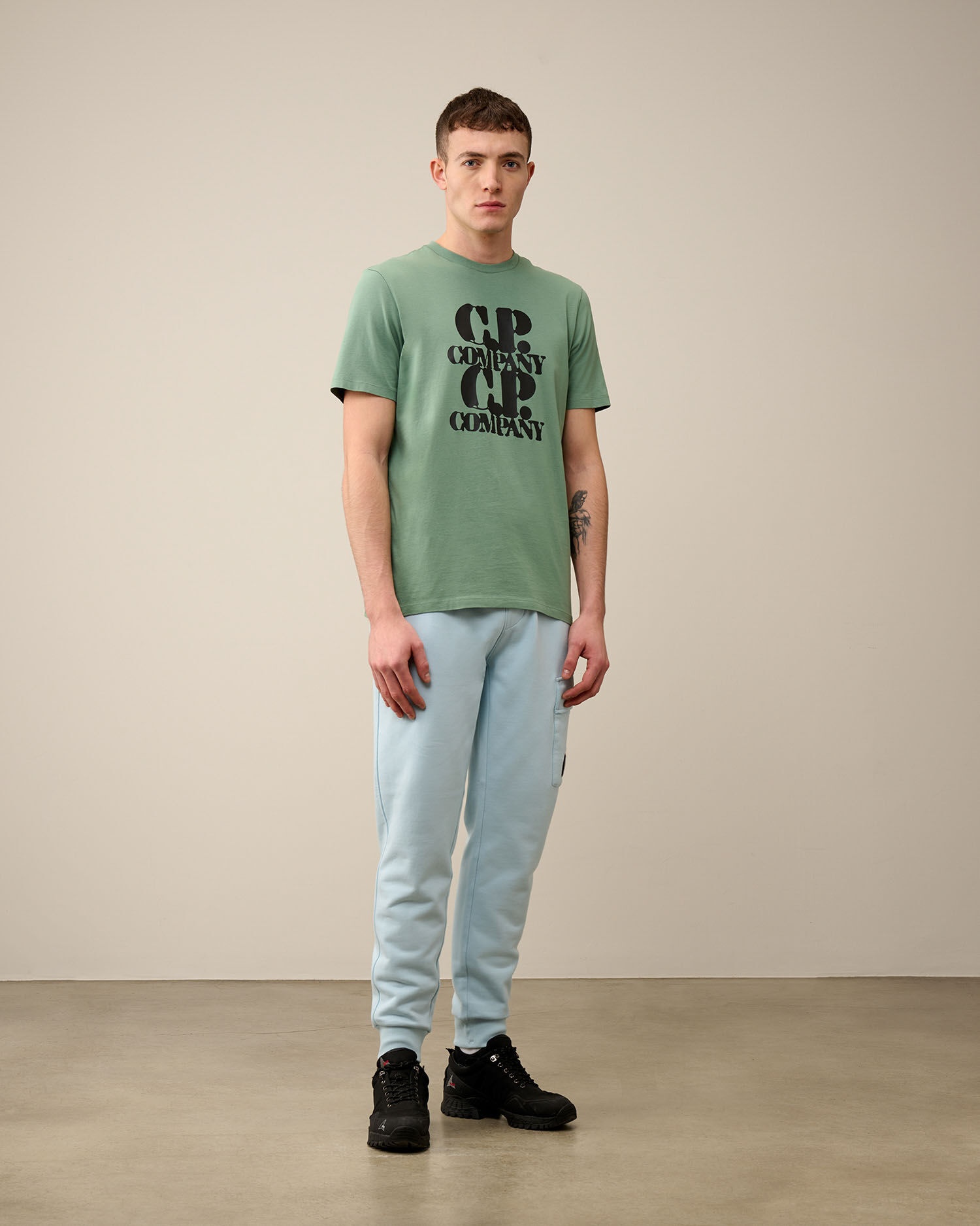Diagonal Raised Fleece Cargo Sweatpants - 6