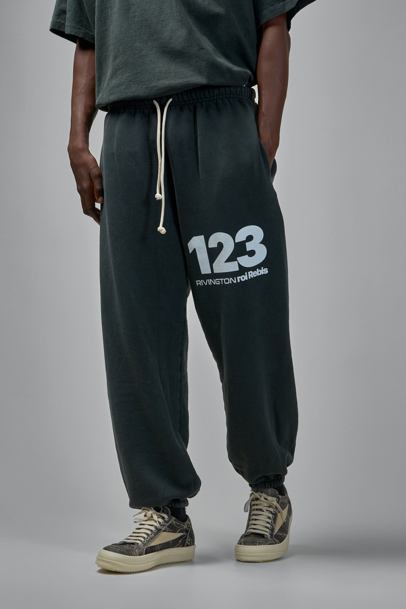 Metanoia Uso Sweat - 4