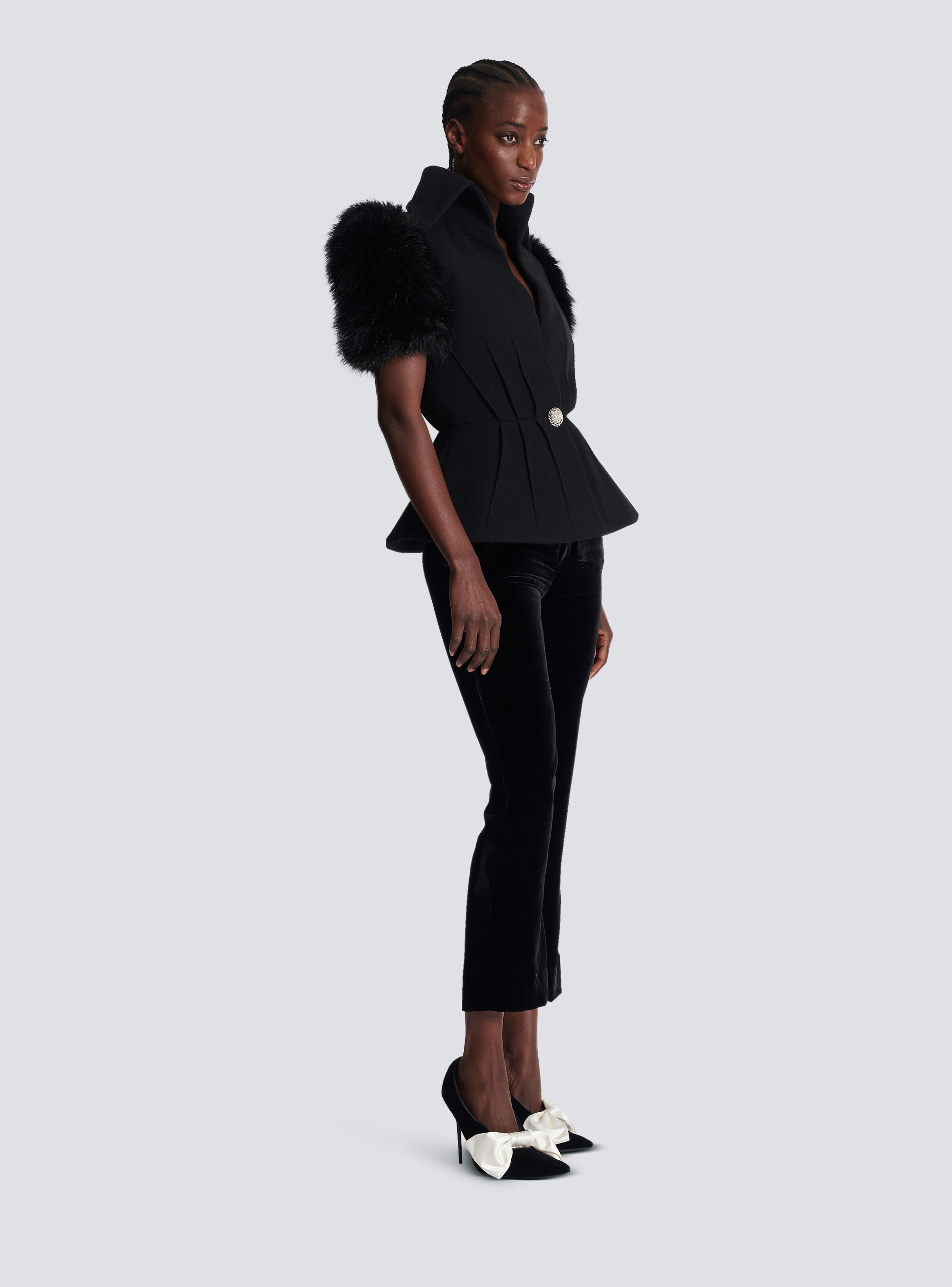 Jacket with short faux fur sleeves - 3