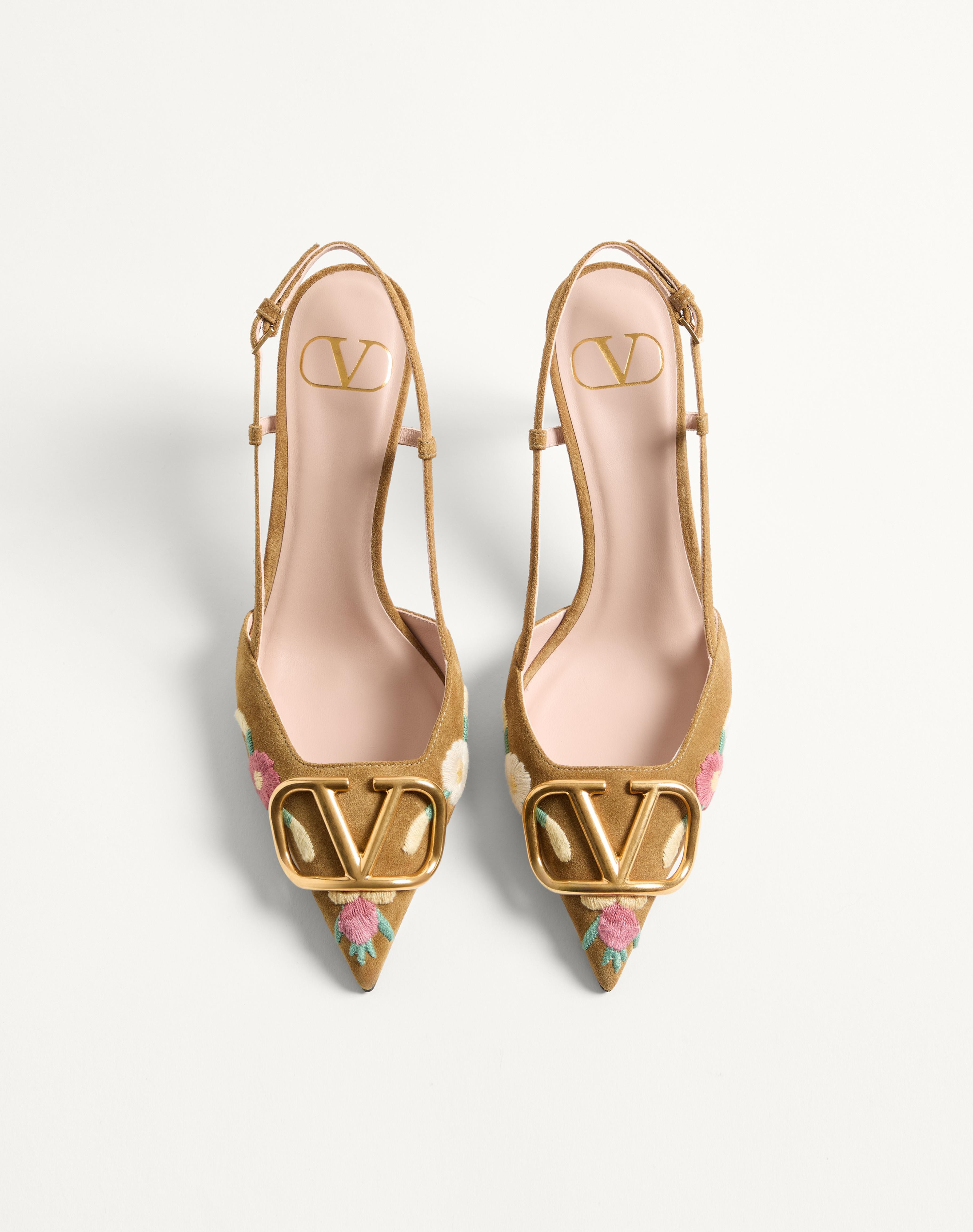 VLOGO SIGNATURE SLINGBACK PUMP IN CRUST LEATHER WITH FLORAL EMBROIDERY 80MM - 4