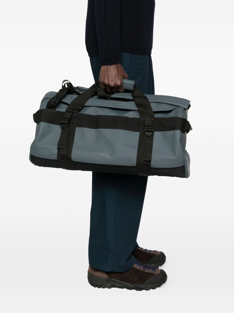 RAINS Texel holdall outlook