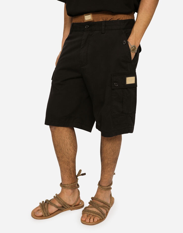 Stretch cotton cargo pants with brand plate - 4