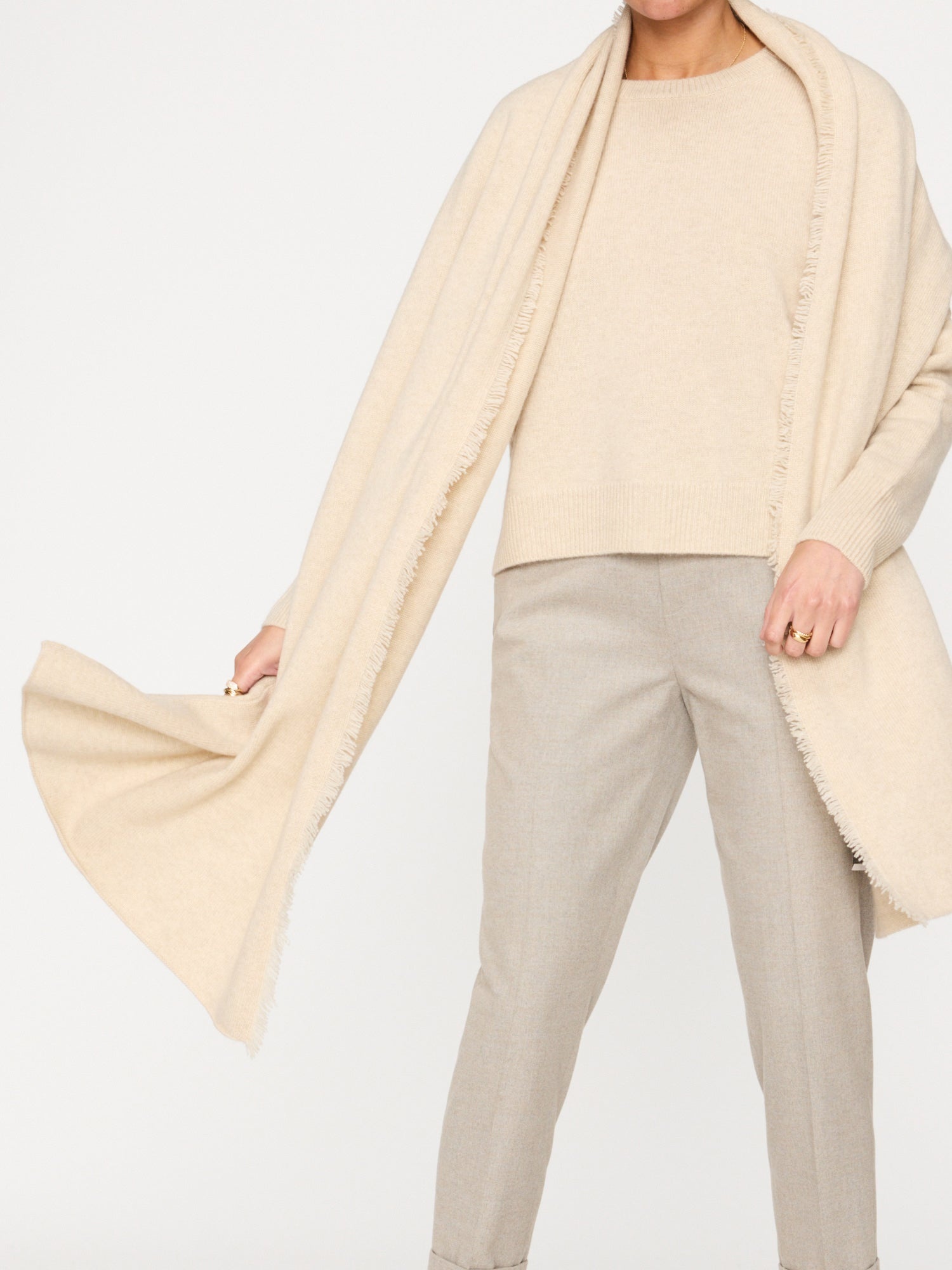 The Cashmere Fringe Wrap - 4