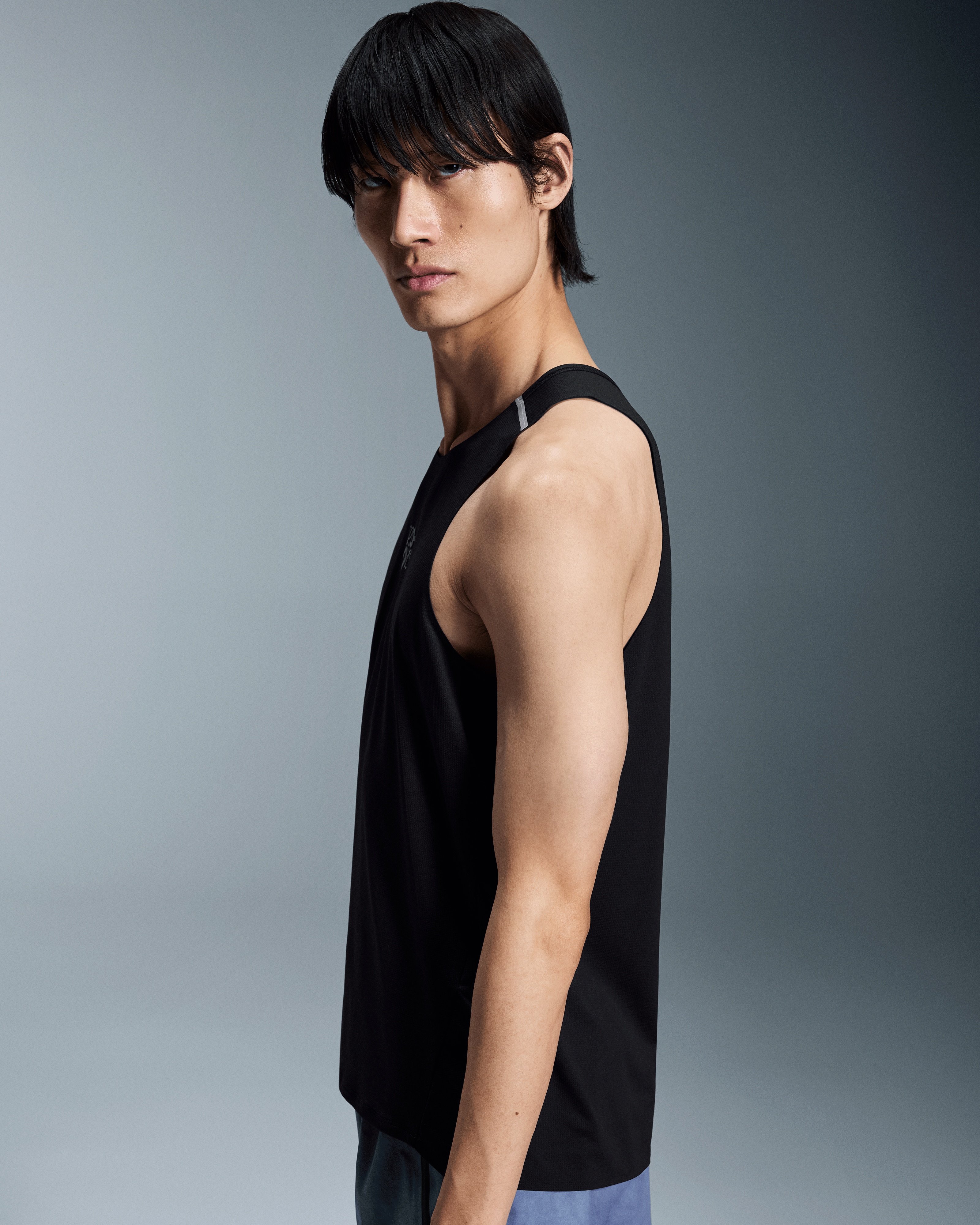 Loewe Performance Tank Top LOEWE | onrunning | REVERSIBLE
