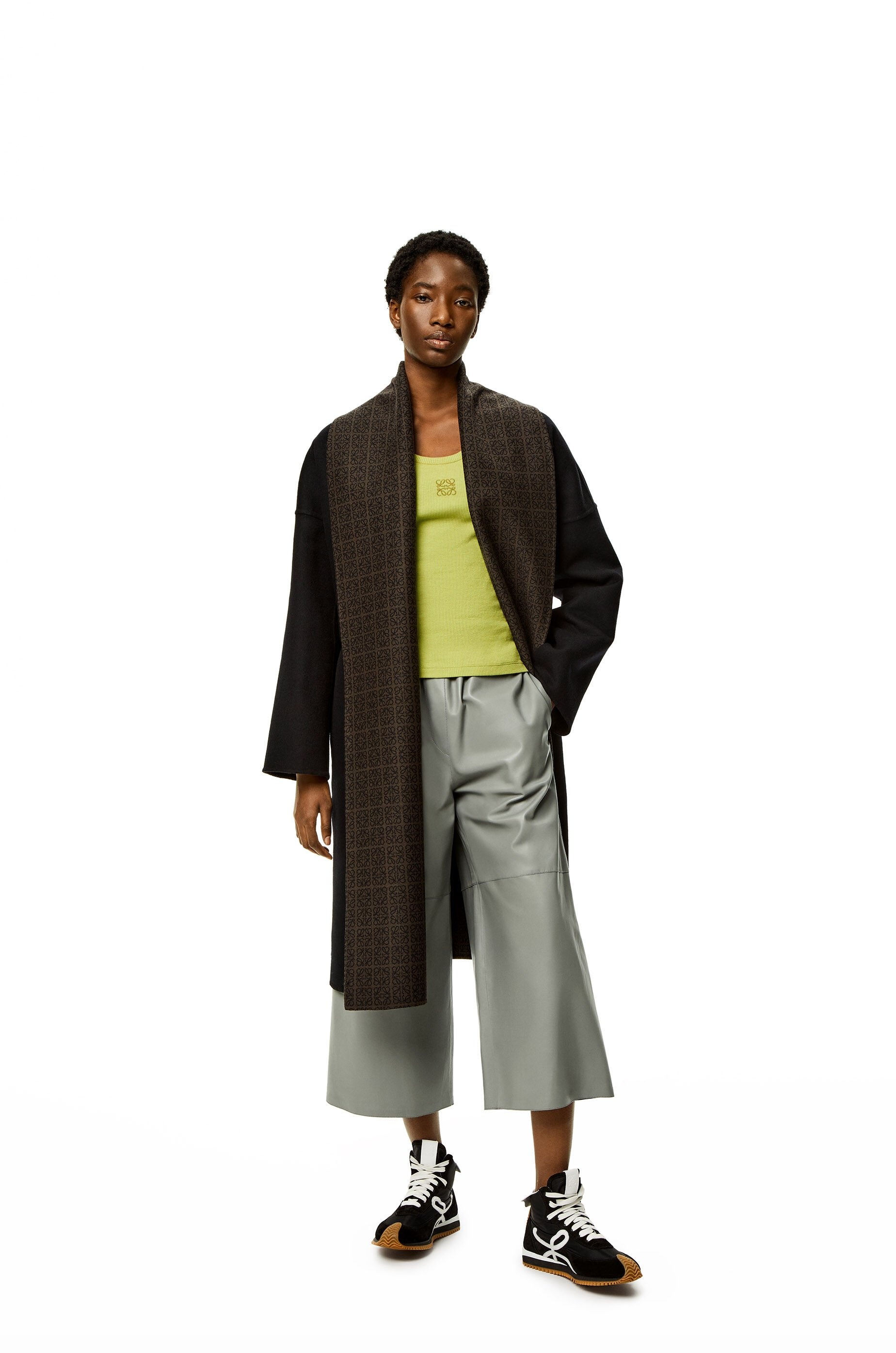 Cropped trousers in nappa - 2