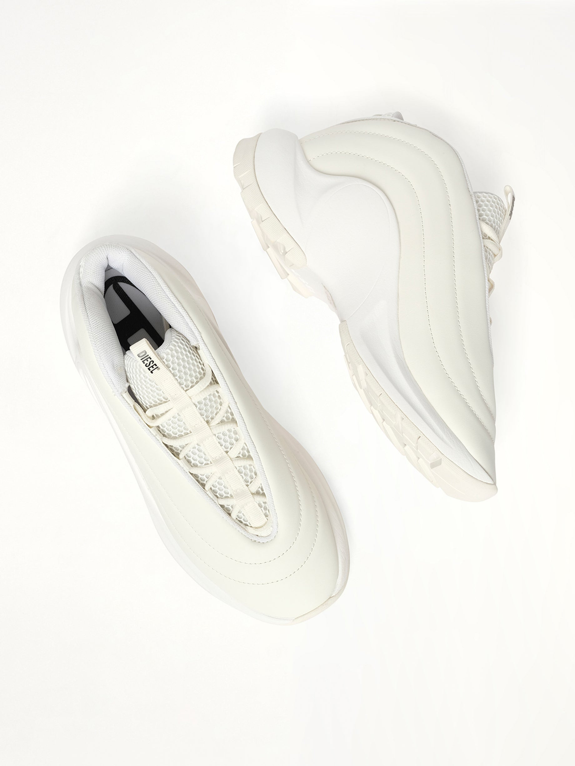 S-D-RUNNER X Sneaker in White - 4